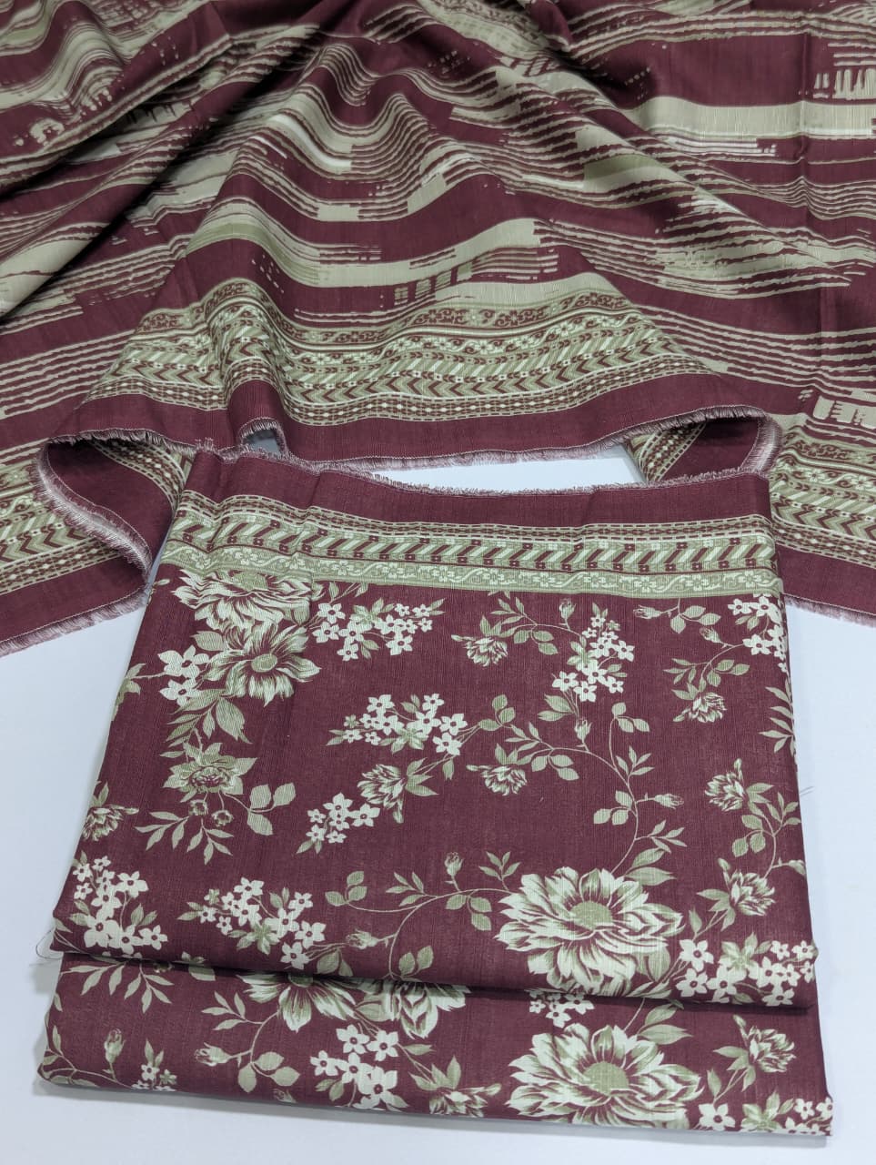 Bin Saeed Khaddar 3 Piece Suit – Design 10