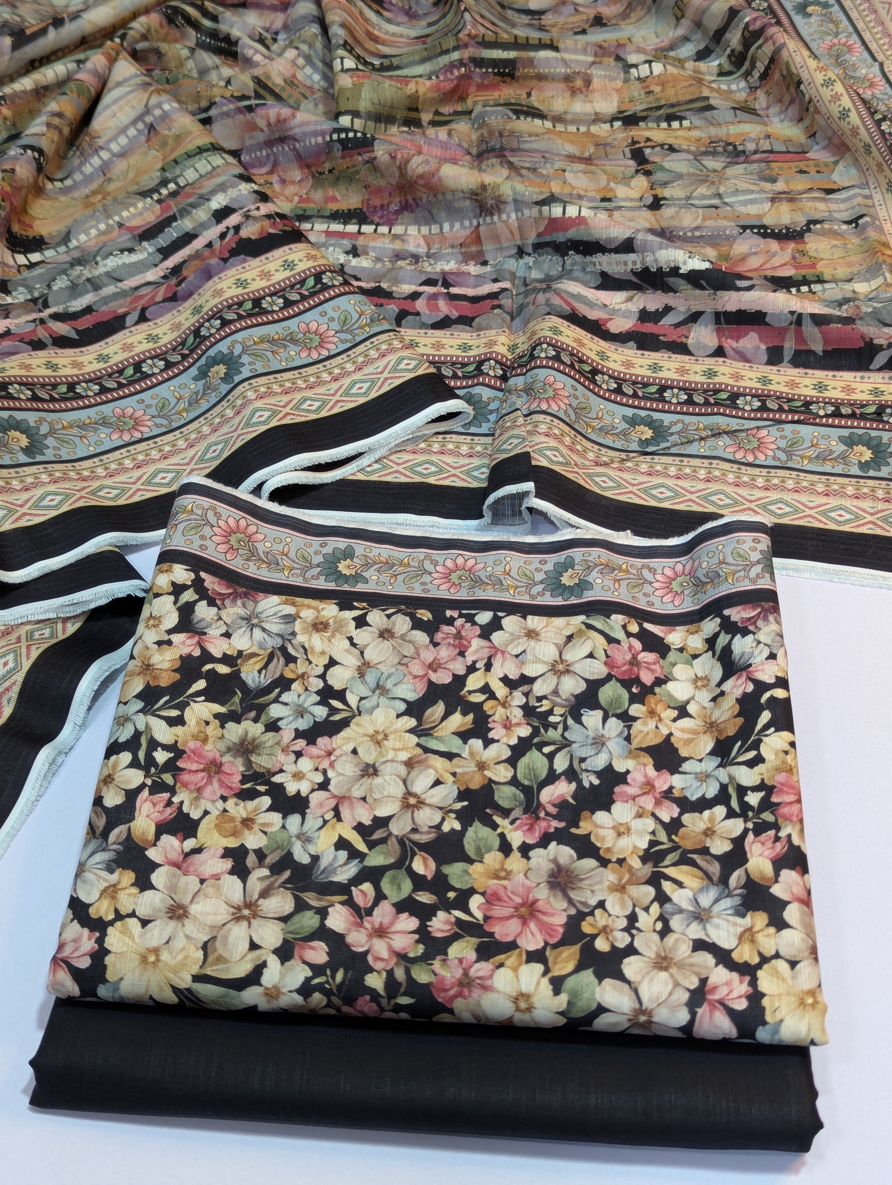 Bin Saeed Khaddar 3 Piece Suit – Design 33