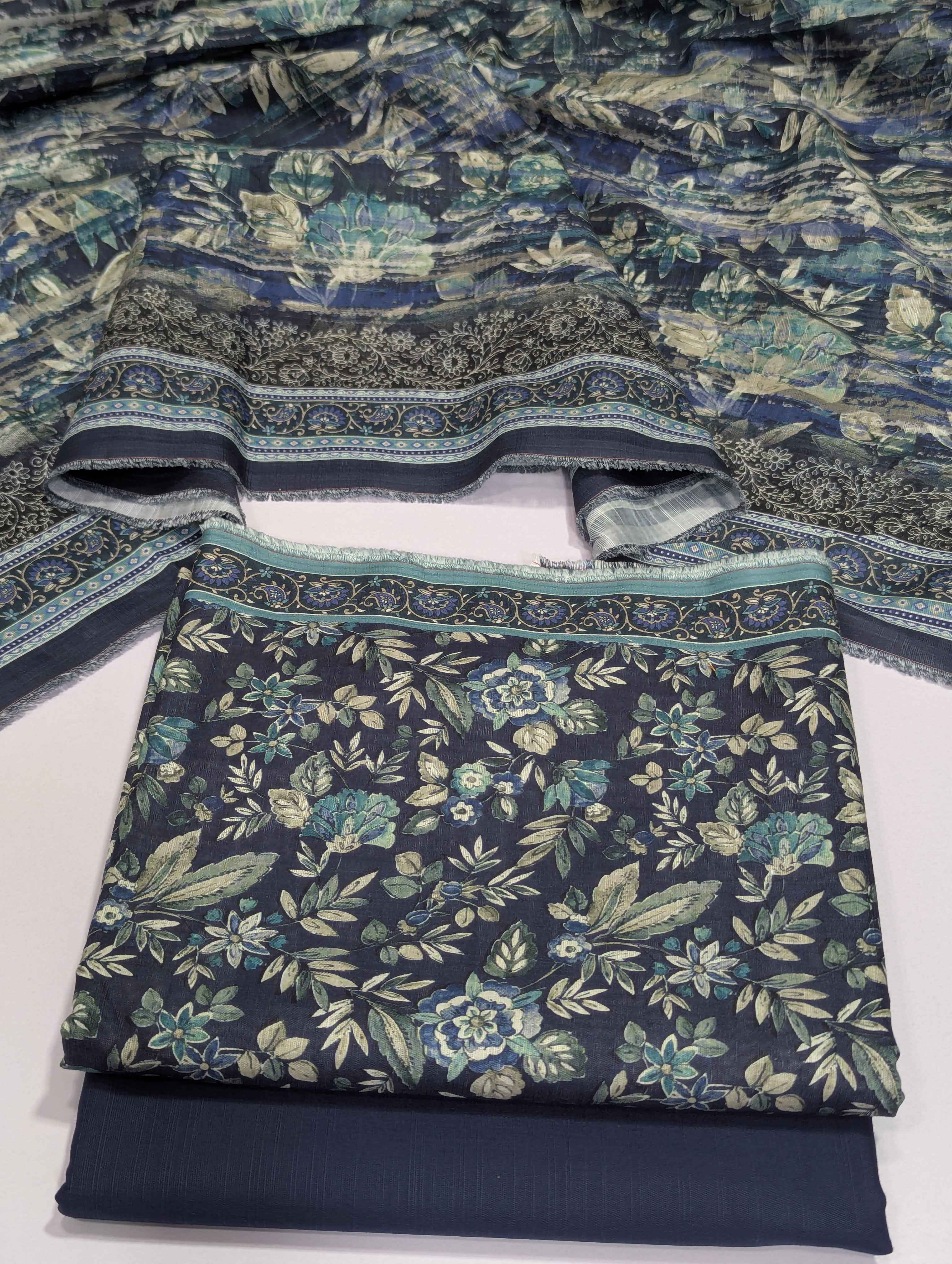 Bin Saeed Khaddar 3 Piece Suit – Design 35