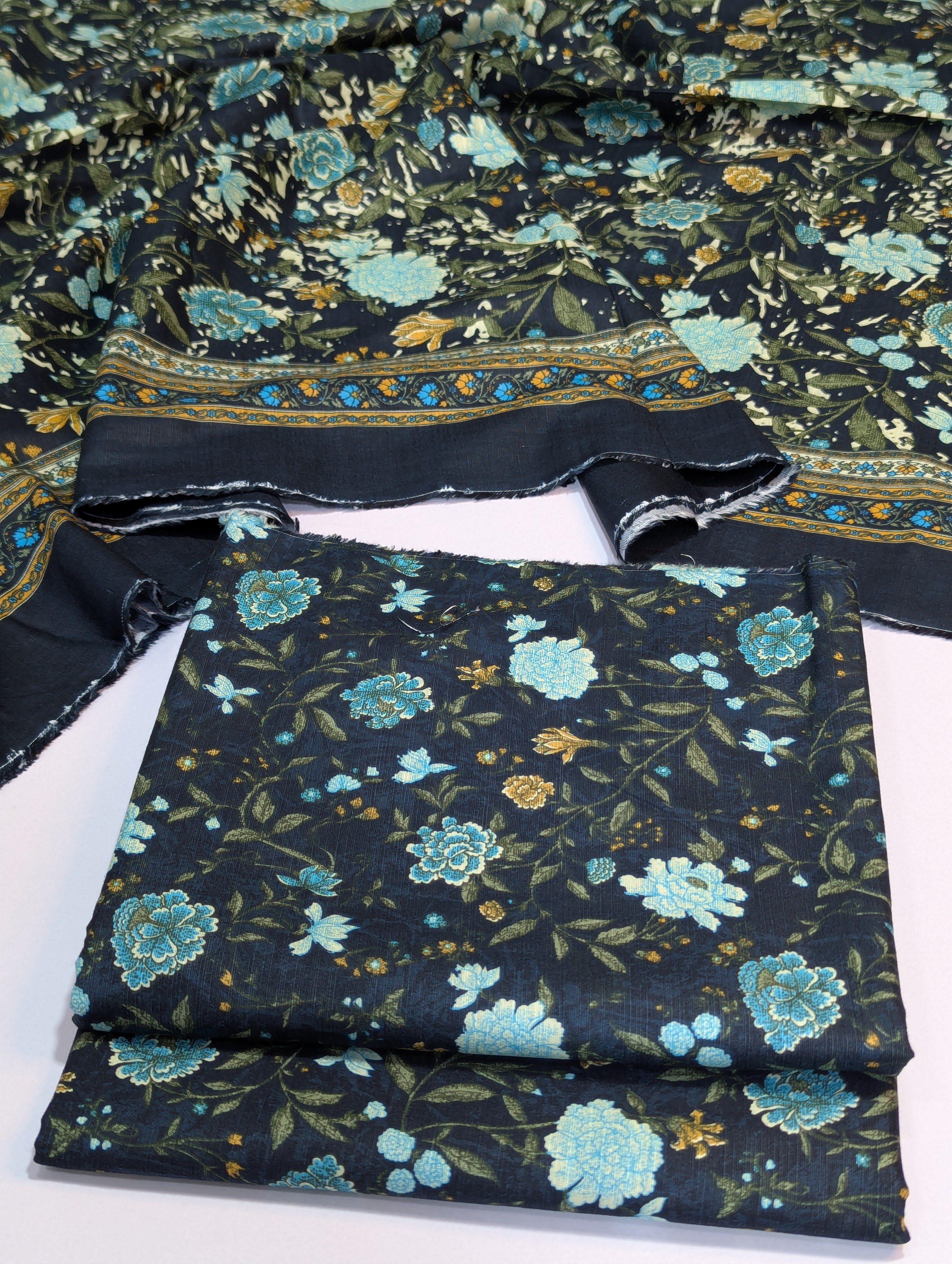 Bin Saeed Khaddar 3 Piece Suit – Design 50